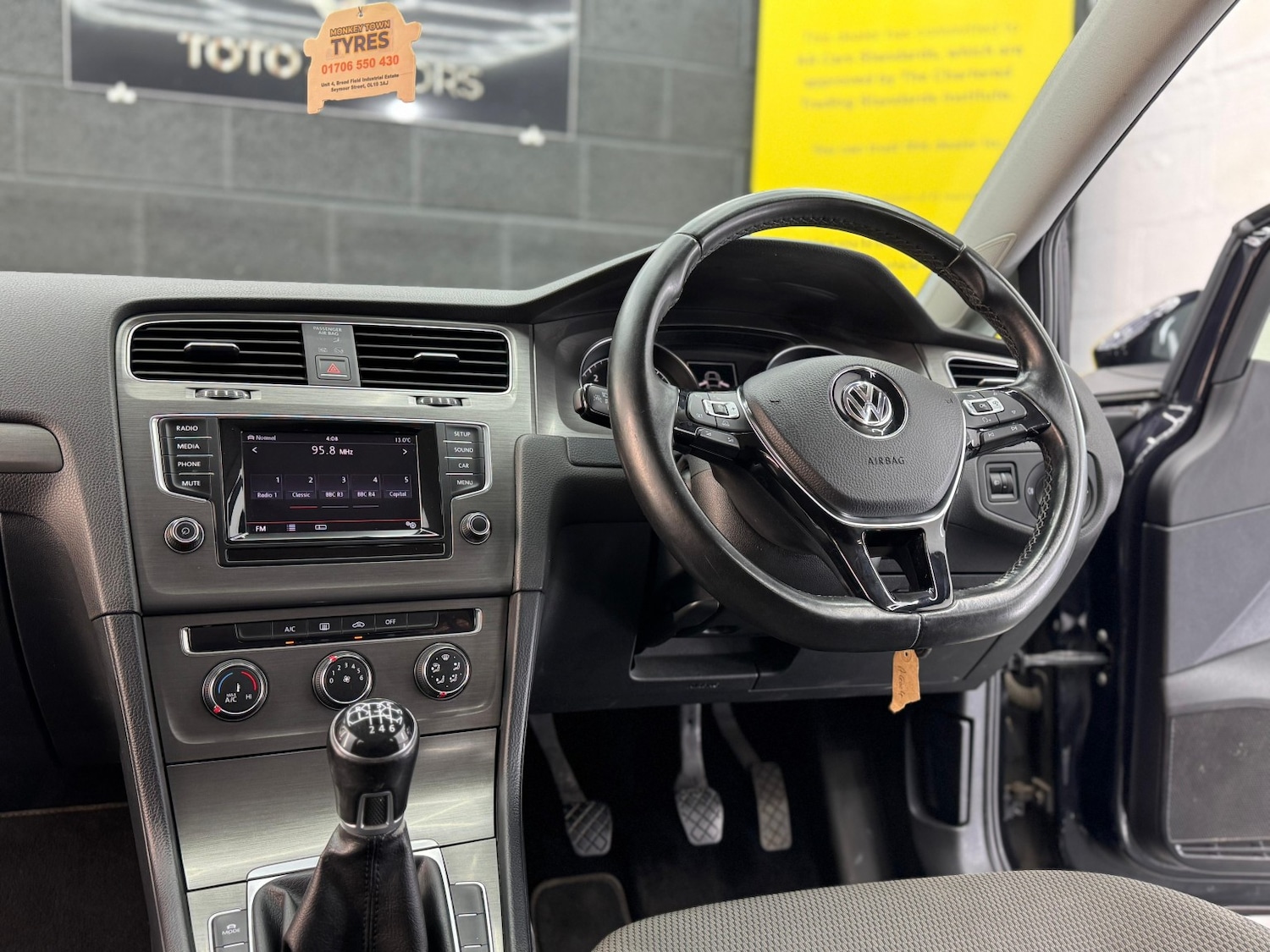 Used Volkswagen Golf 2013 for sale - 76751776: Photo 19