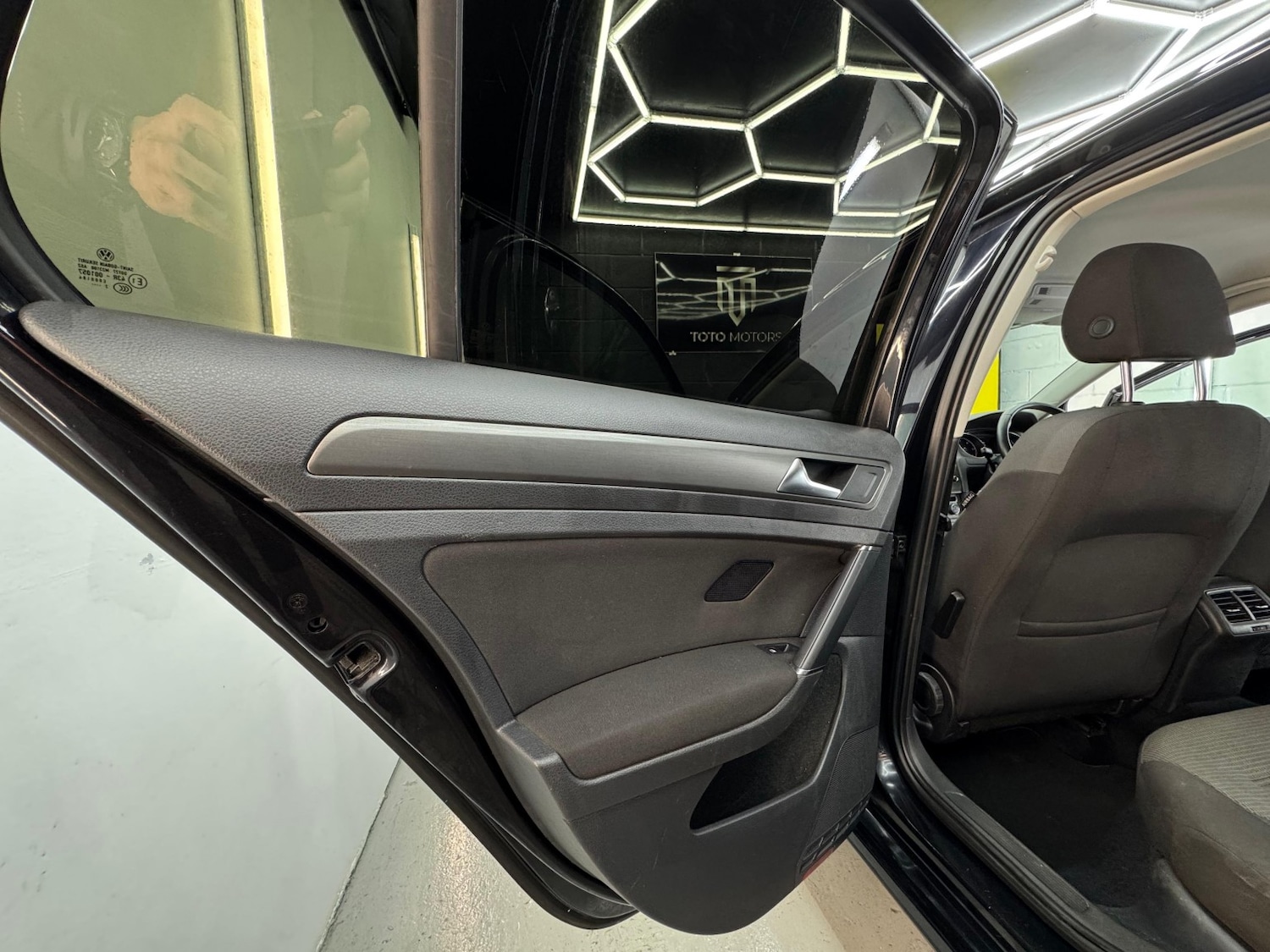 Used Volkswagen Golf 2013 for sale - 76751776: Photo 33