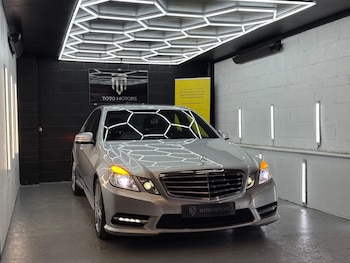 Used Mercedes-Benz C-Class 2014 for sale - 75944956: Photo
