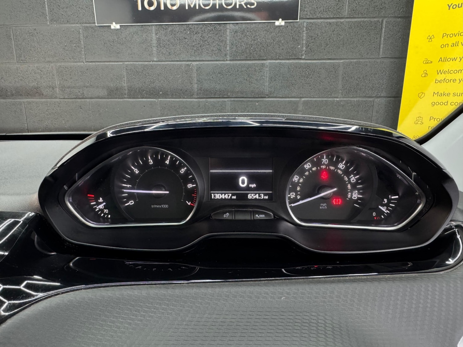 Used Peugeot 208 2016 for sale - 77145169: Photo 23