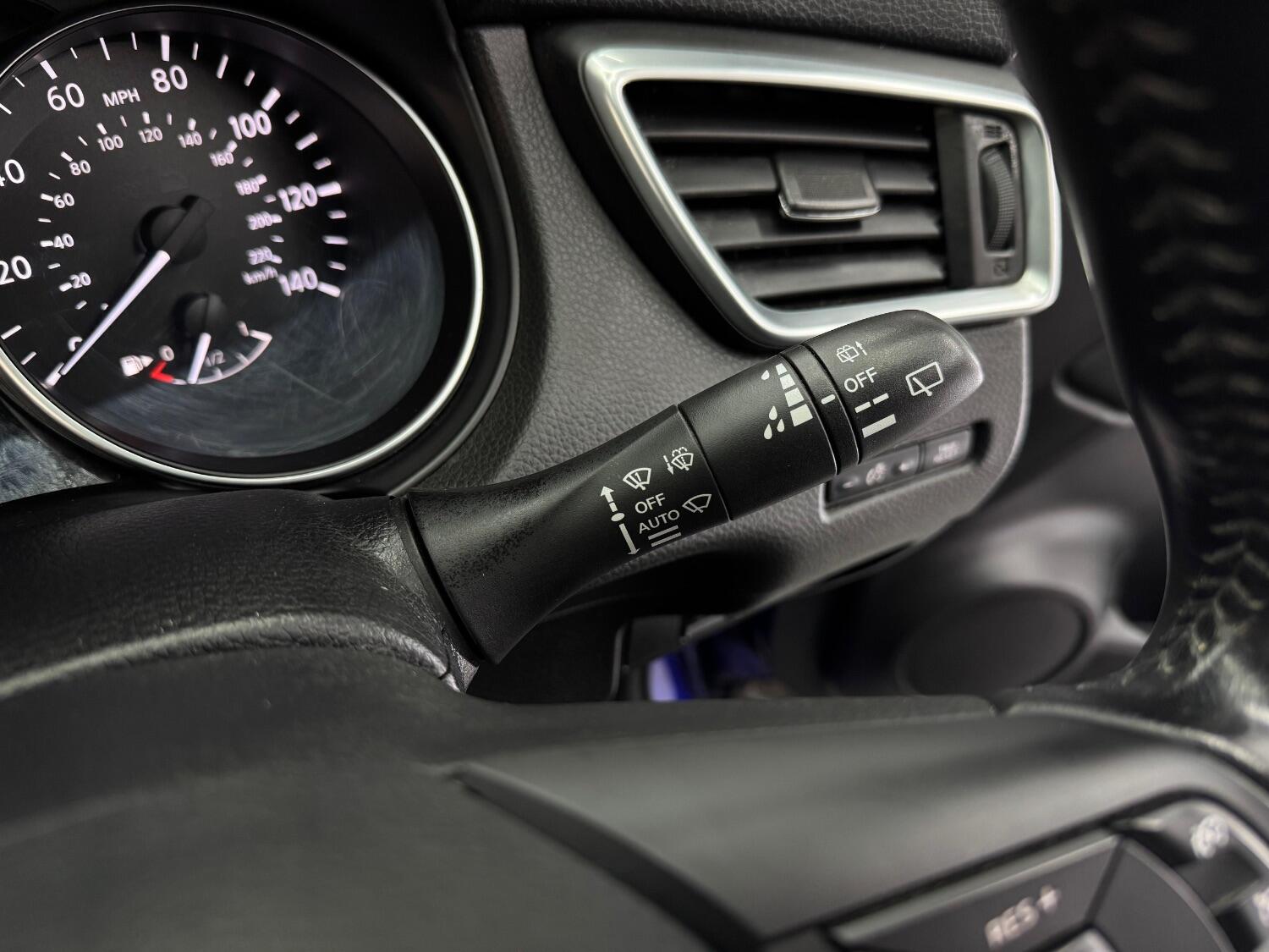 Used Nissan Qashqai 2017 for sale - 77145173: Photo 34