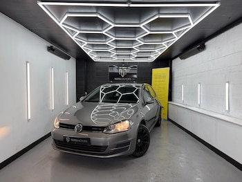 Used Volkswagen Golf 2014 for sale - 78386050: Photo