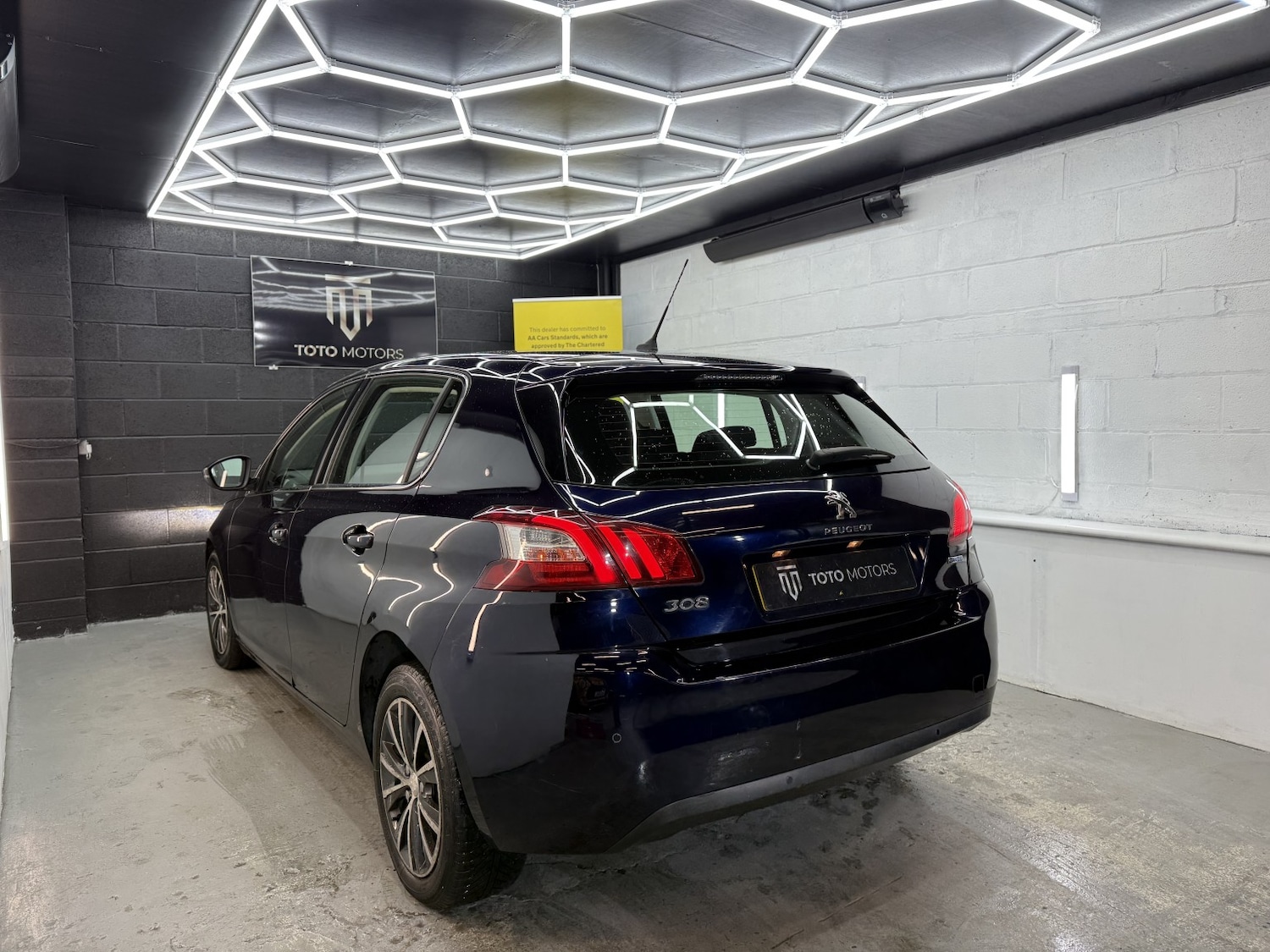 Used Peugeot 308 2016 for sale - 77558538: Photo 12