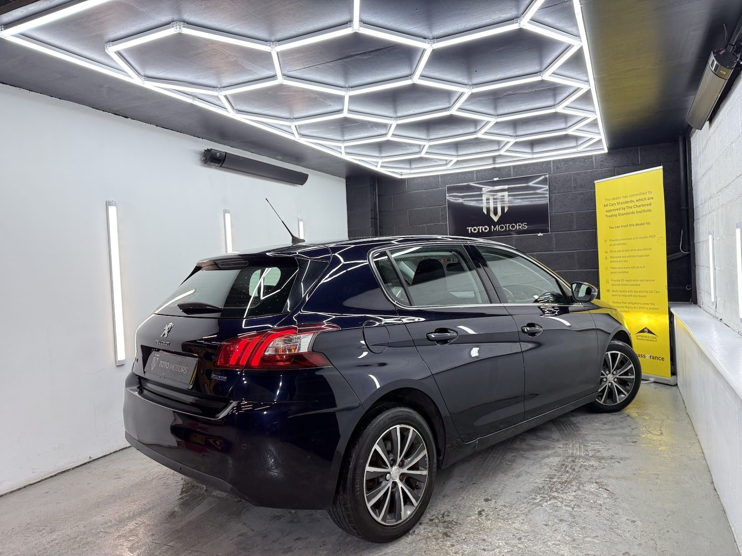 Used Peugeot 308 2016 for sale - 77558538: Photo 15