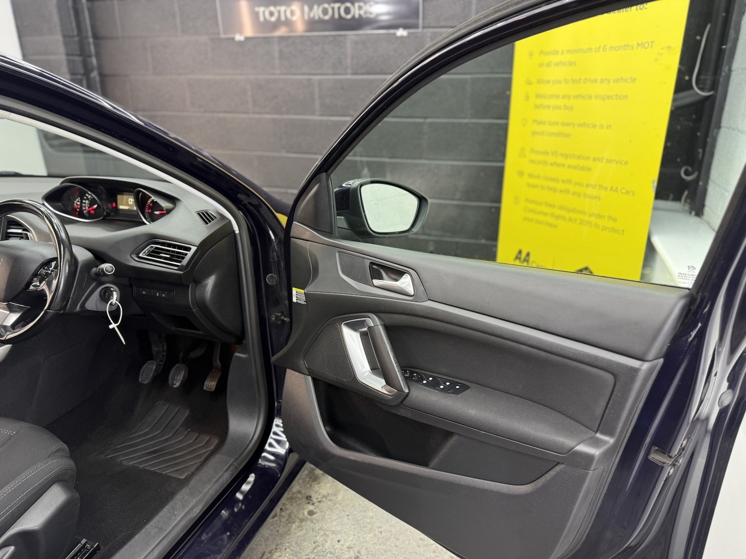 Used Peugeot 308 2016 for sale - 77558538: Photo 17