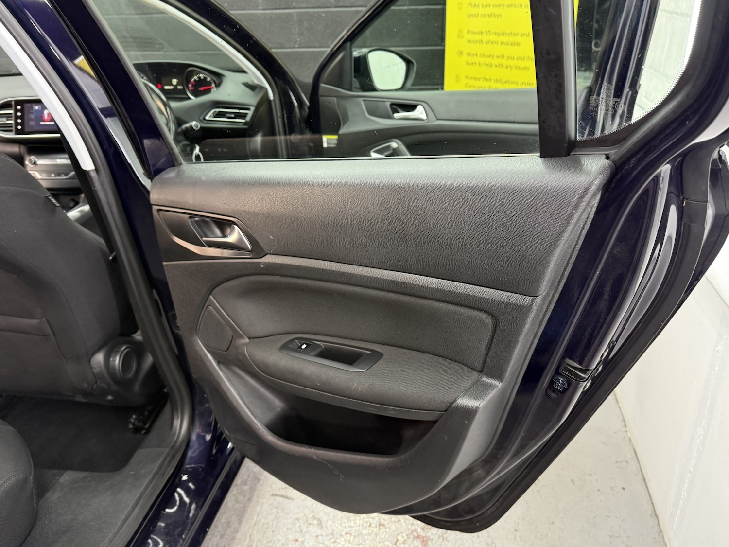 Used Peugeot 308 2016 for sale - 77558538: Photo 27