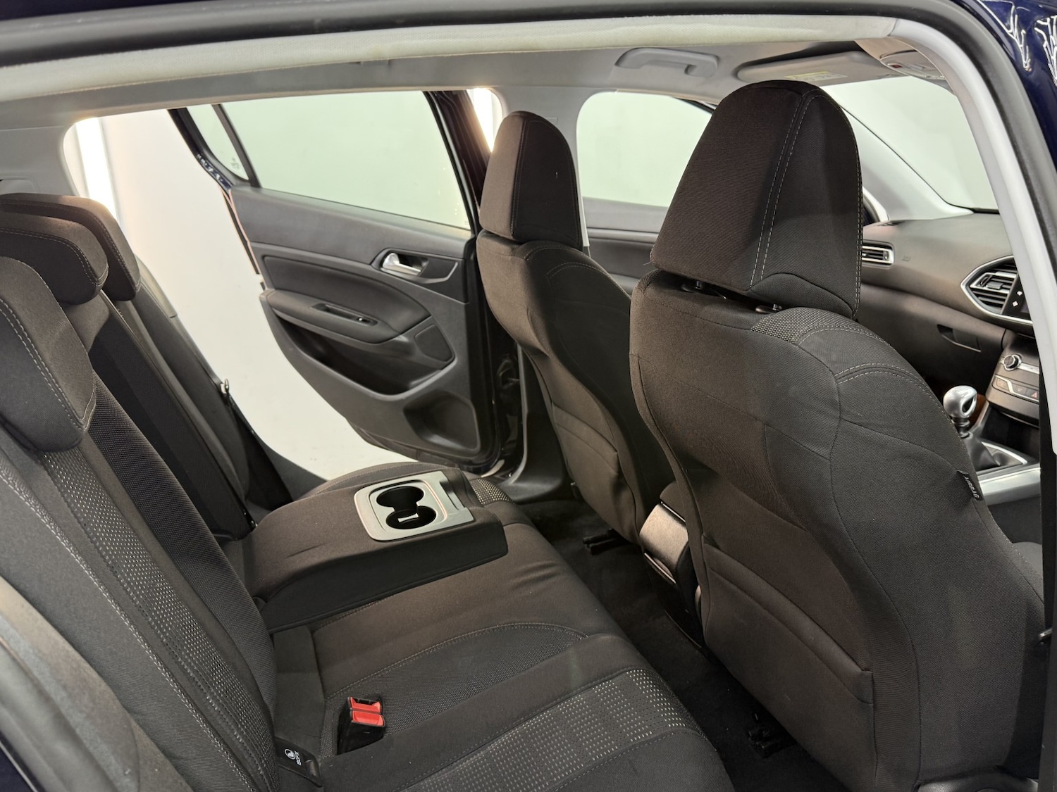 Used Peugeot 308 2016 for sale - 77558538: Photo 28