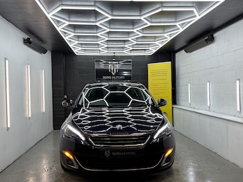 Used Peugeot 308 2016 for sale - 77558538: Photo