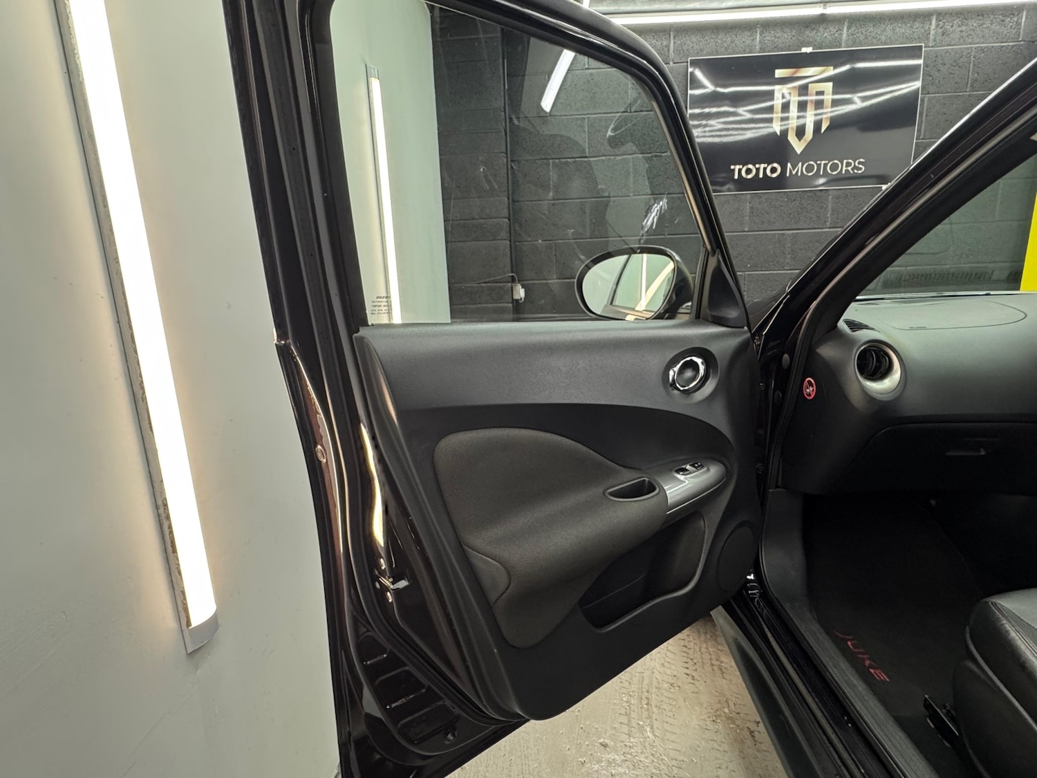 Used Nissan Juke 2012 for sale - 76142536: Photo 19