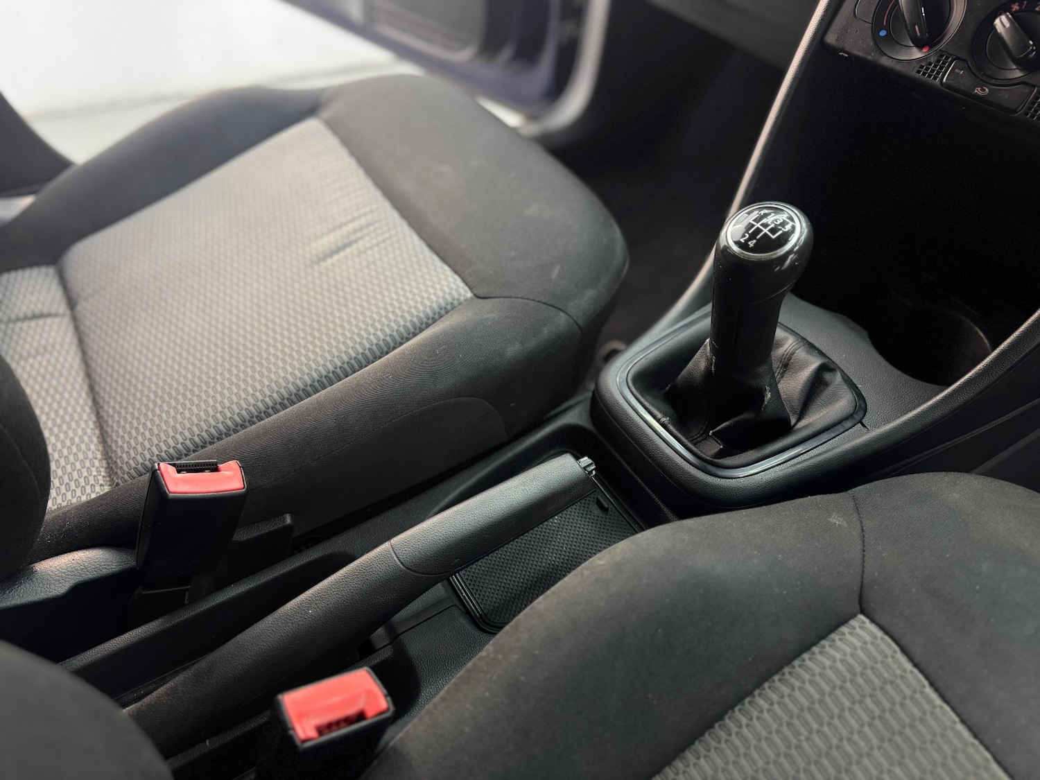 Used Volkswagen Polo 2010 for sale - 76941751: Photo 18