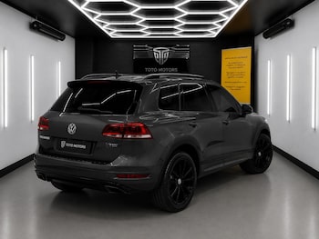 Used Volkswagen Touareg 2012 for sale - 78959657: Photo