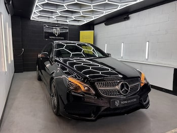Used Mercedes-Benz E Class 2015 for sale - 79179838: Photo