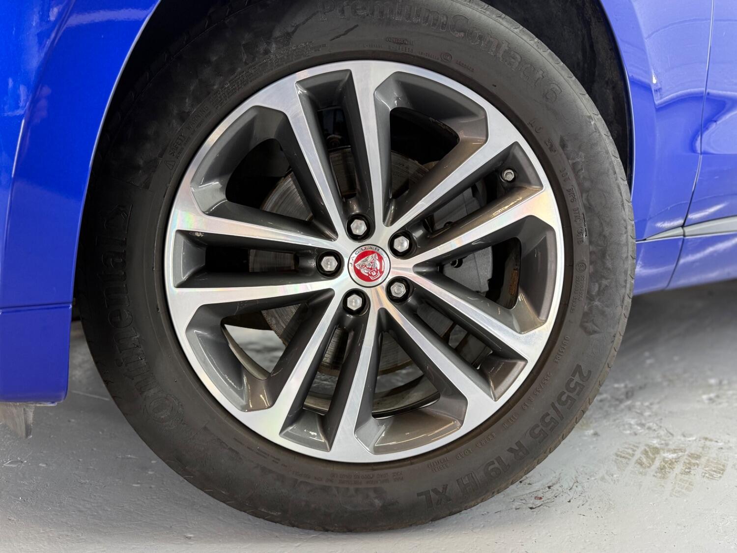 Used Jaguar F-Pace 2019 for sale - 77145175: Photo 11