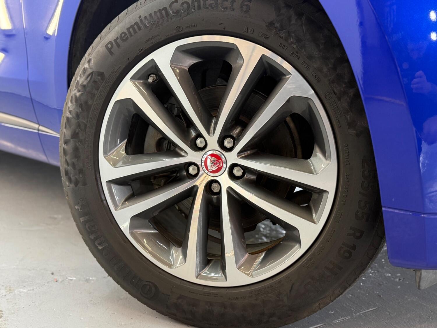 Used Jaguar F-Pace 2019 for sale - 77145175: Photo 12