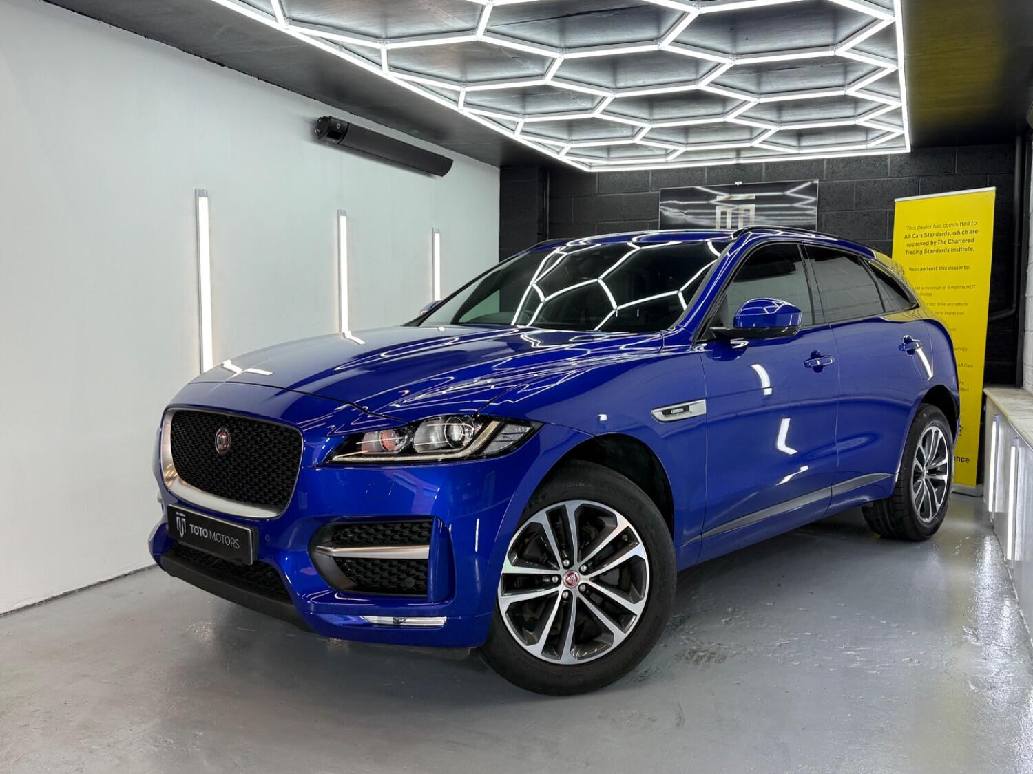 Used Jaguar F-Pace 2019 for sale - 77145175: Photo 4