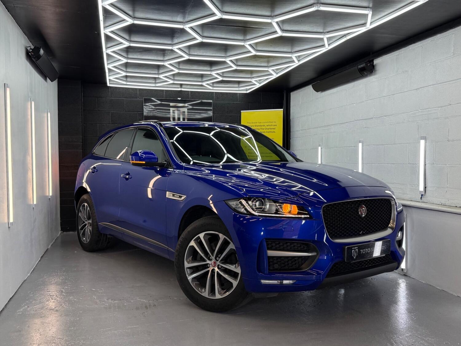 Used Jaguar F-Pace 2019 for sale - 77145175: Photo 7