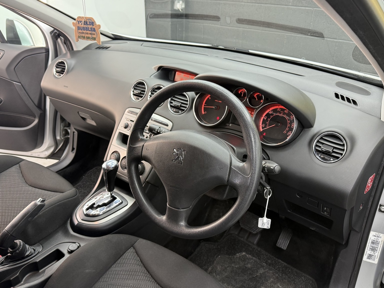 Used Peugeot 308 SW 2011 for sale - 76257652: Photo 15