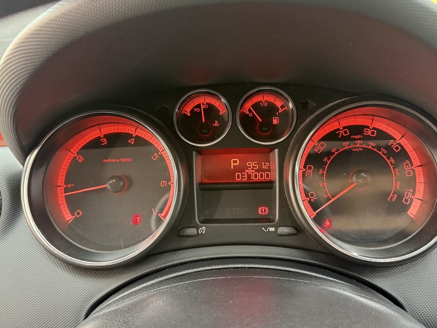 Used Peugeot 308 SW 2011 for sale - 76257652: Photo 16