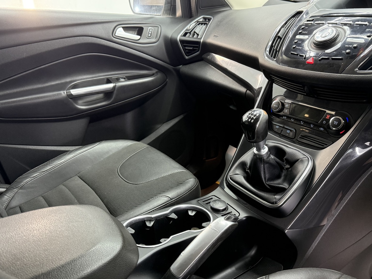 Used Ford Kuga 2014 for sale - 77319825: Photo 20