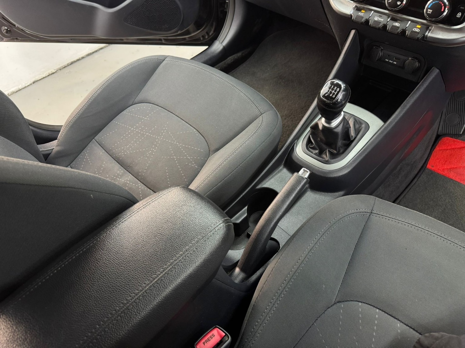 Used Kia Rio 2012 for sale - 77145172: Photo 25