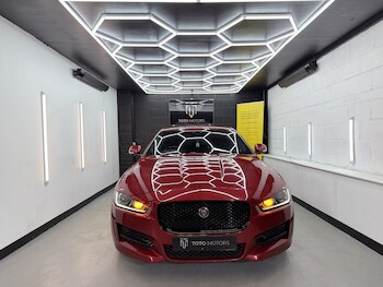 Used Jaguar XE 2015 for sale - 78349245: Photo