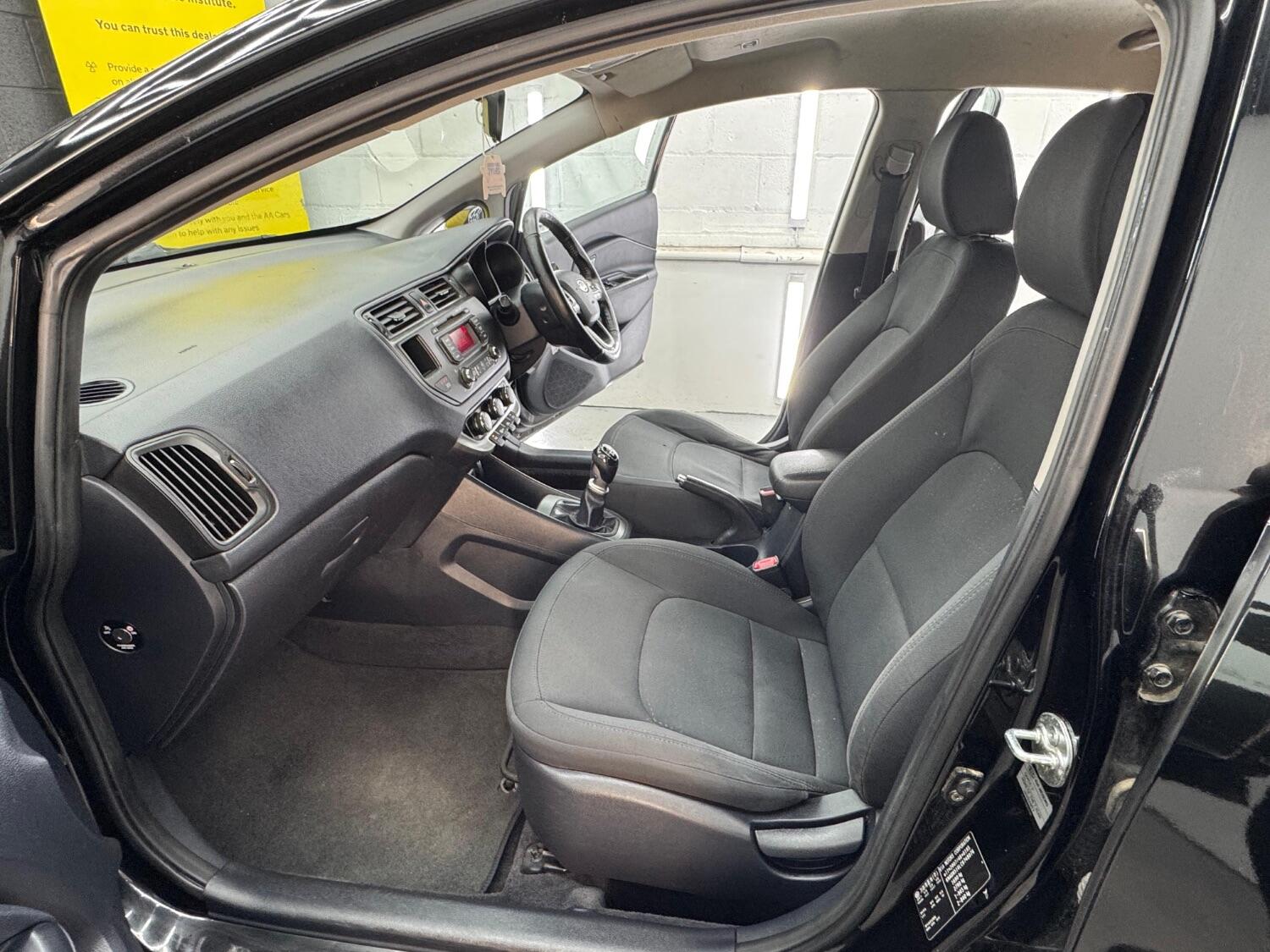 Used Kia Rio 2012 for sale - 76142560: Photo 13