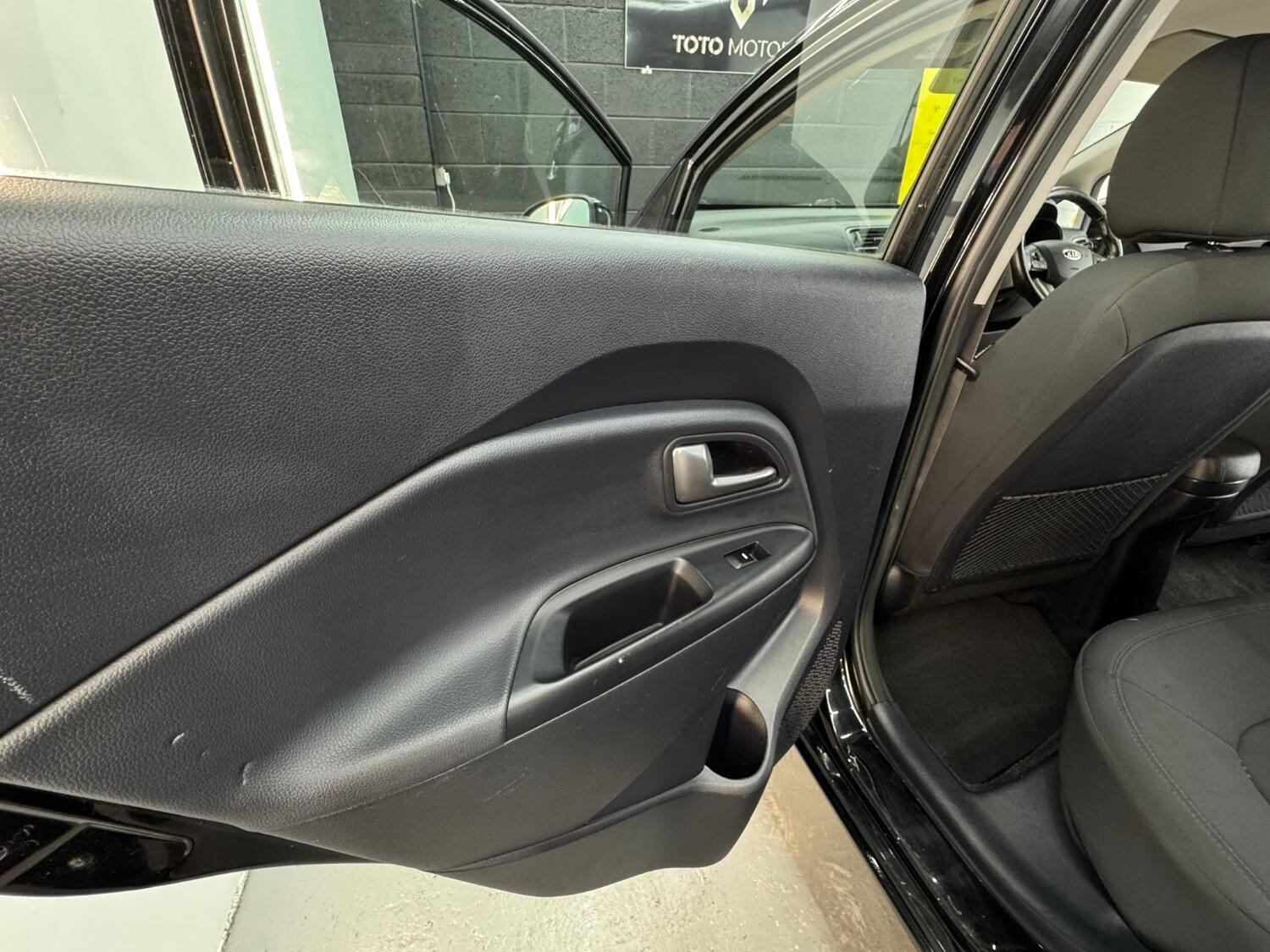 Used Kia Rio 2012 for sale - 76142560: Photo 33