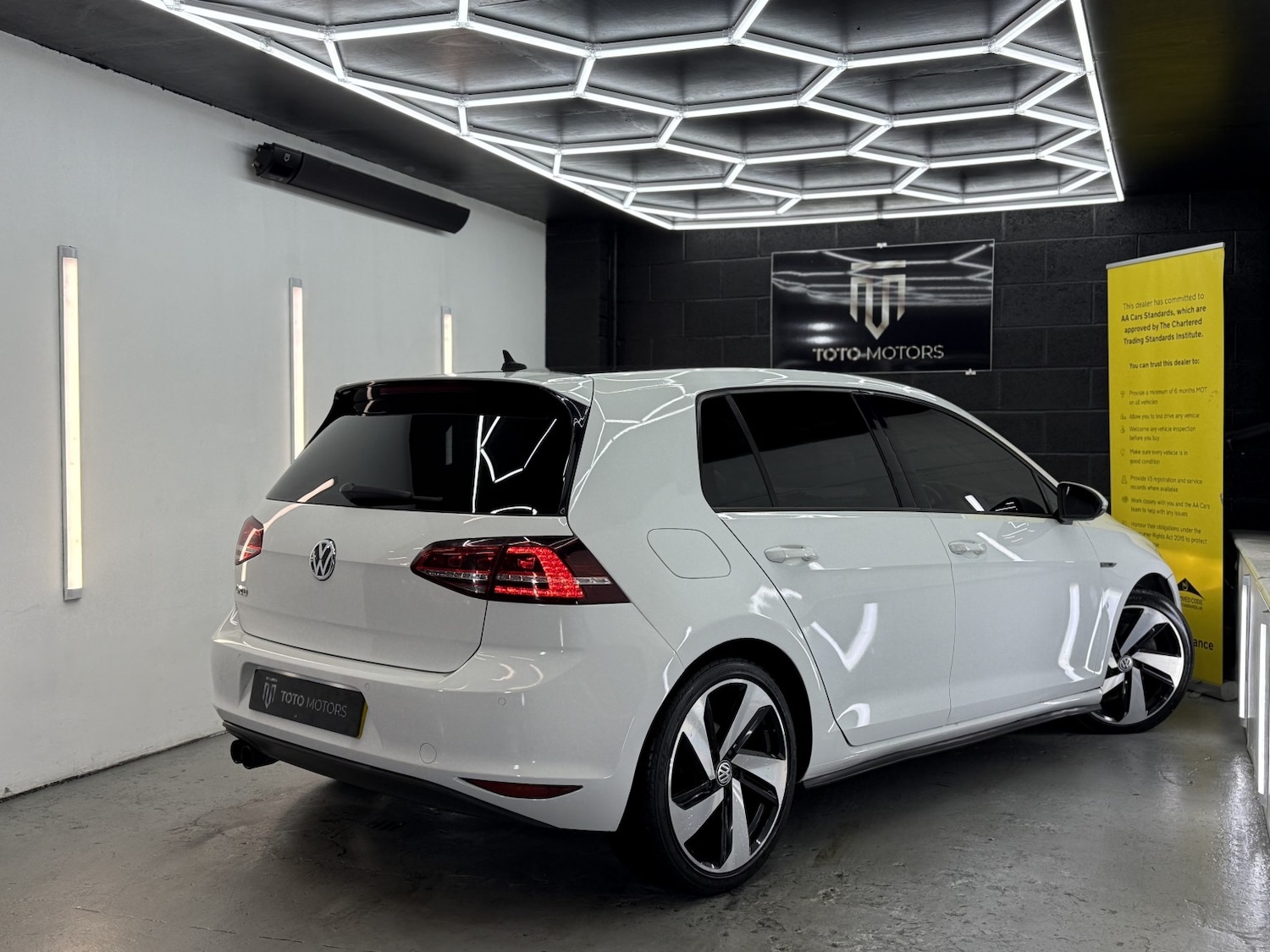 Used Volkswagen Golf 2014 for sale - 77145164: Photo 17