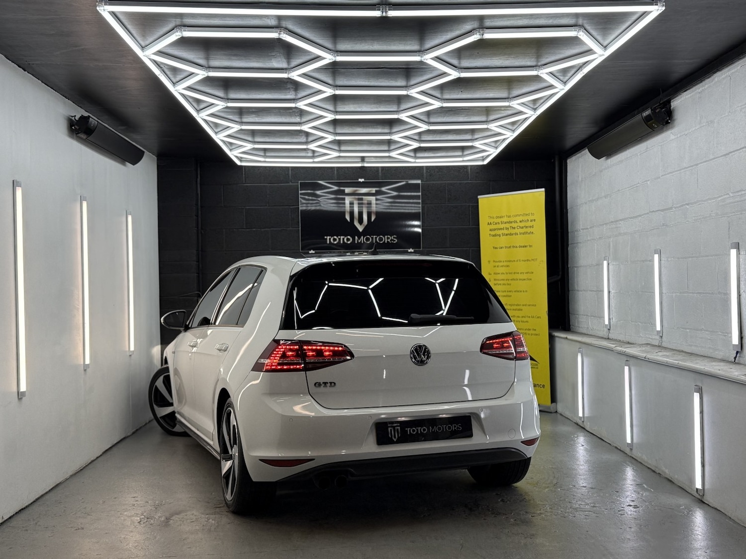 Used Volkswagen Golf 2014 for sale - 77145164: Photo 18