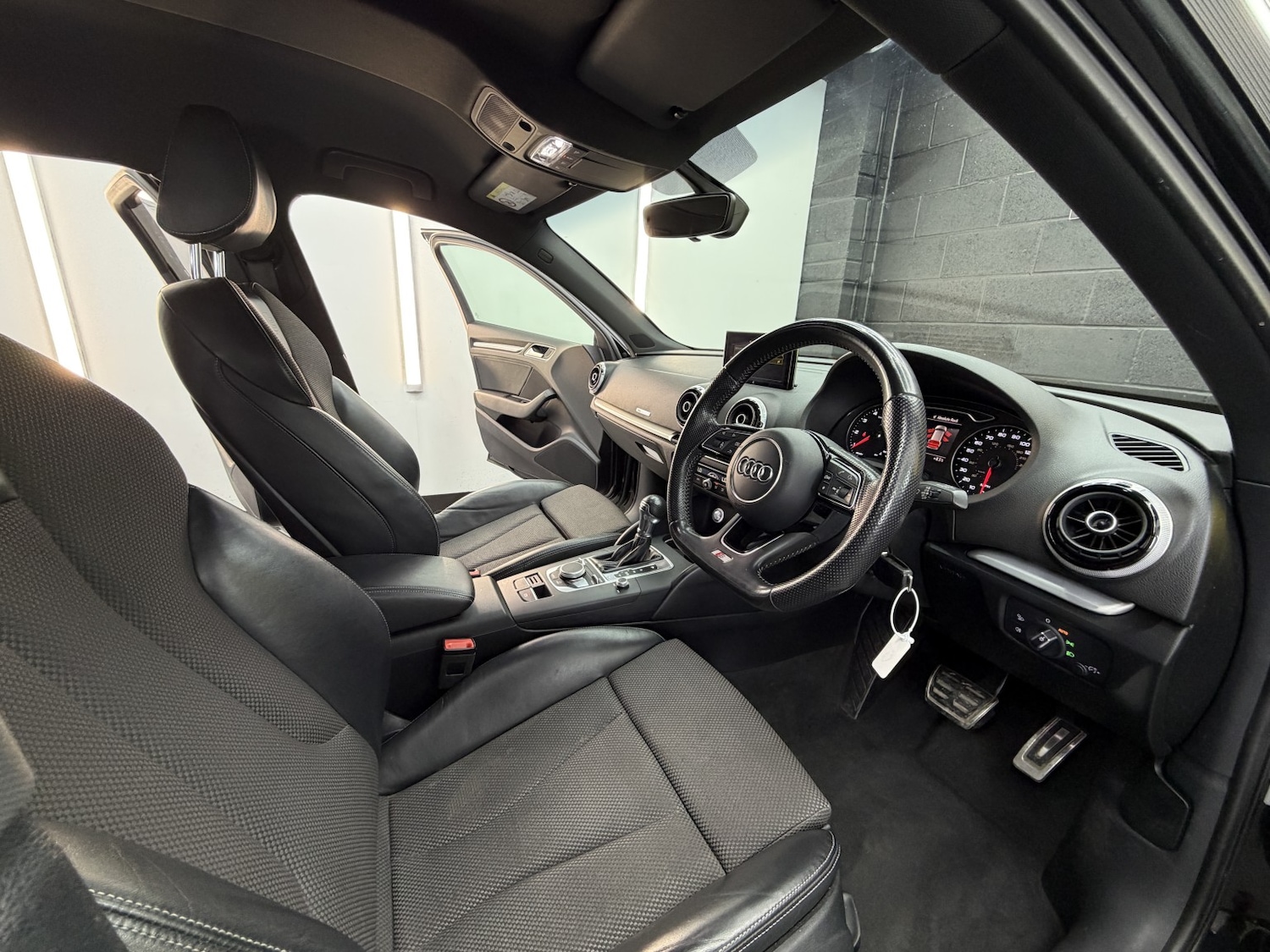 Used Audi A3 2016 for sale - 77802636: Photo 22