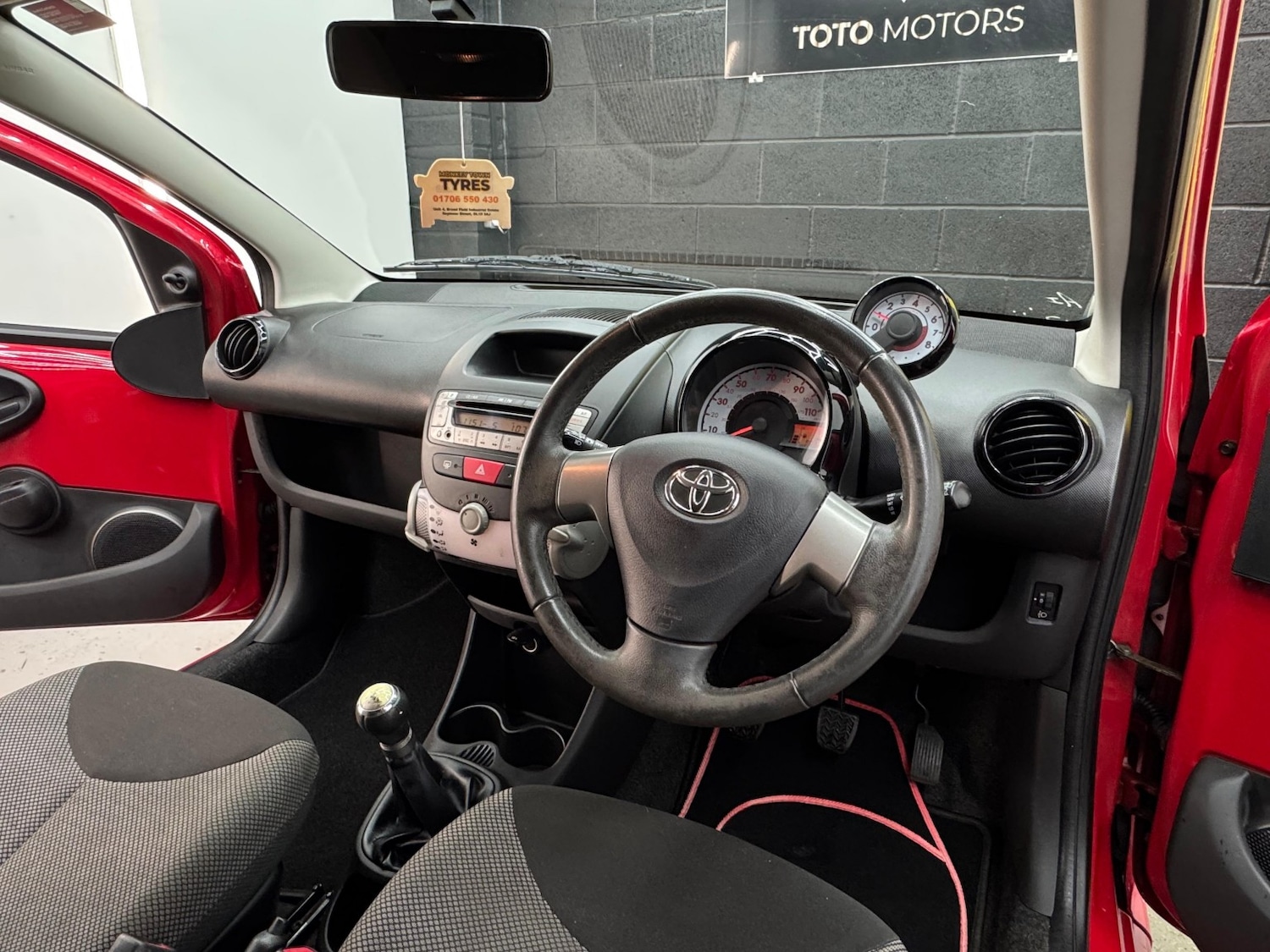 Used Toyota AYGO 2013 for sale - 77145160: Photo 18