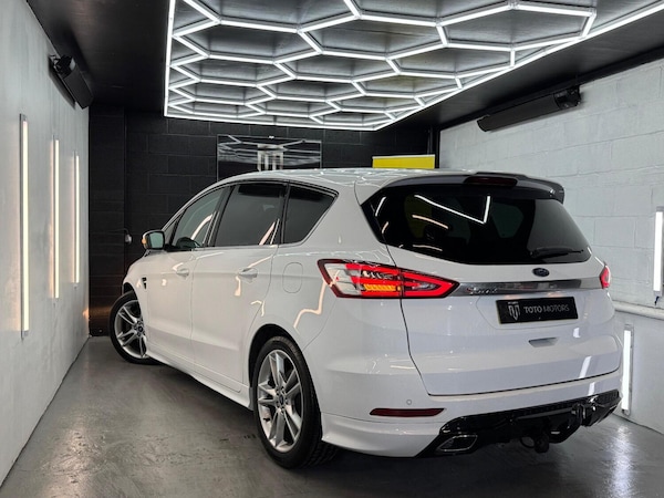 Used Ford S-Max 2018 for sale - 76142490: Photo 12