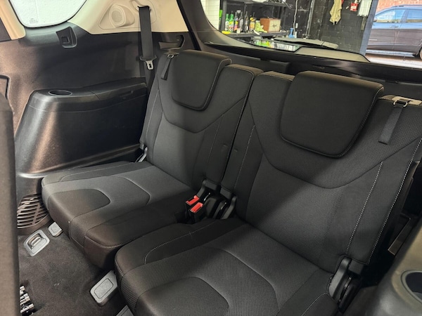 Used Ford S-Max 2018 for sale - 76142490: Photo 37