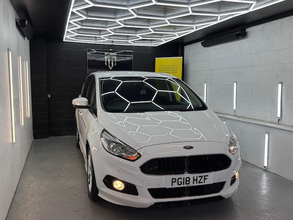 Used Ford S-Max 2018 for sale - 76142490: Photo 7