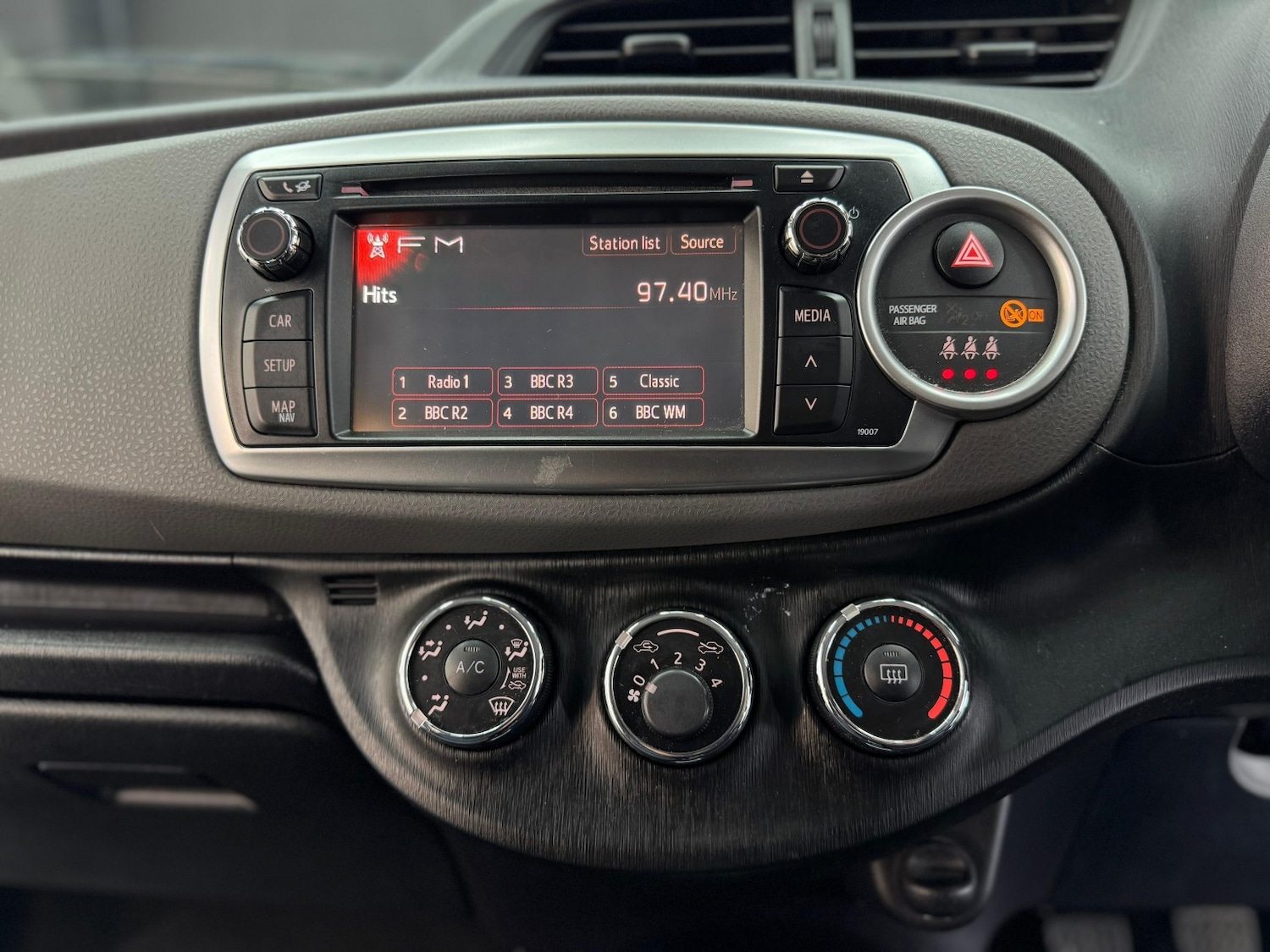 Used Toyota Yaris 2012 for sale - 76476957: Photo 21