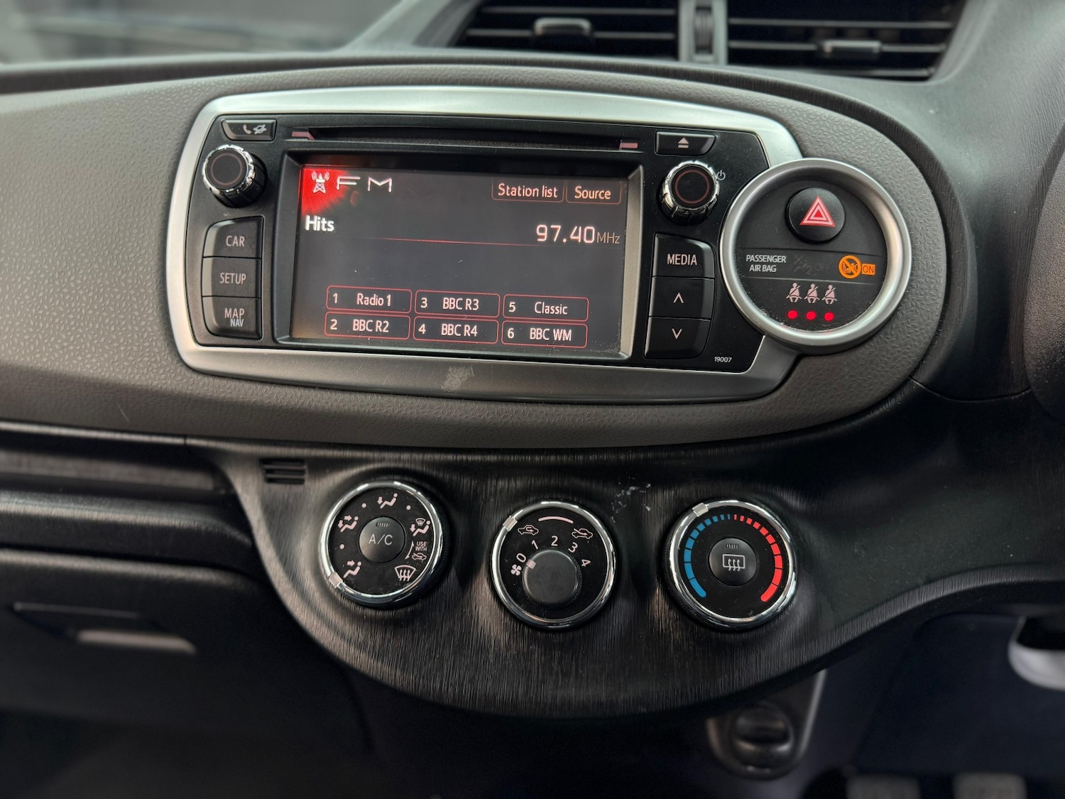 Used Toyota Yaris 2012 for sale - 76476957: Photo 22