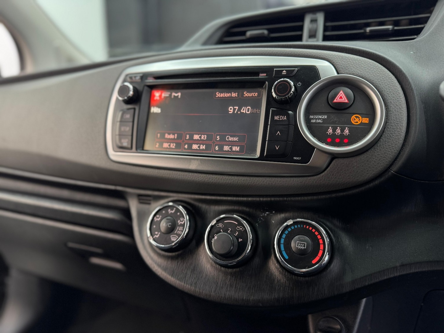 Used Toyota Yaris 2012 for sale - 76476957: Photo 29