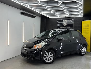 Used Toyota Yaris 2012 for sale - 76476957: Photo