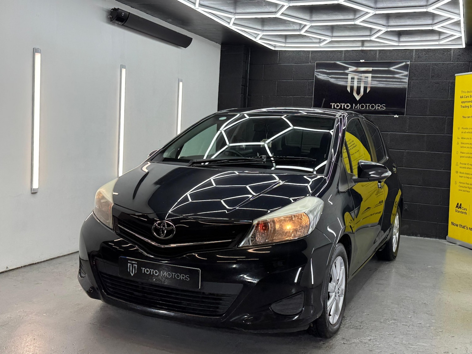 Used Toyota Yaris 2012 for sale - 76476957: Photo 7