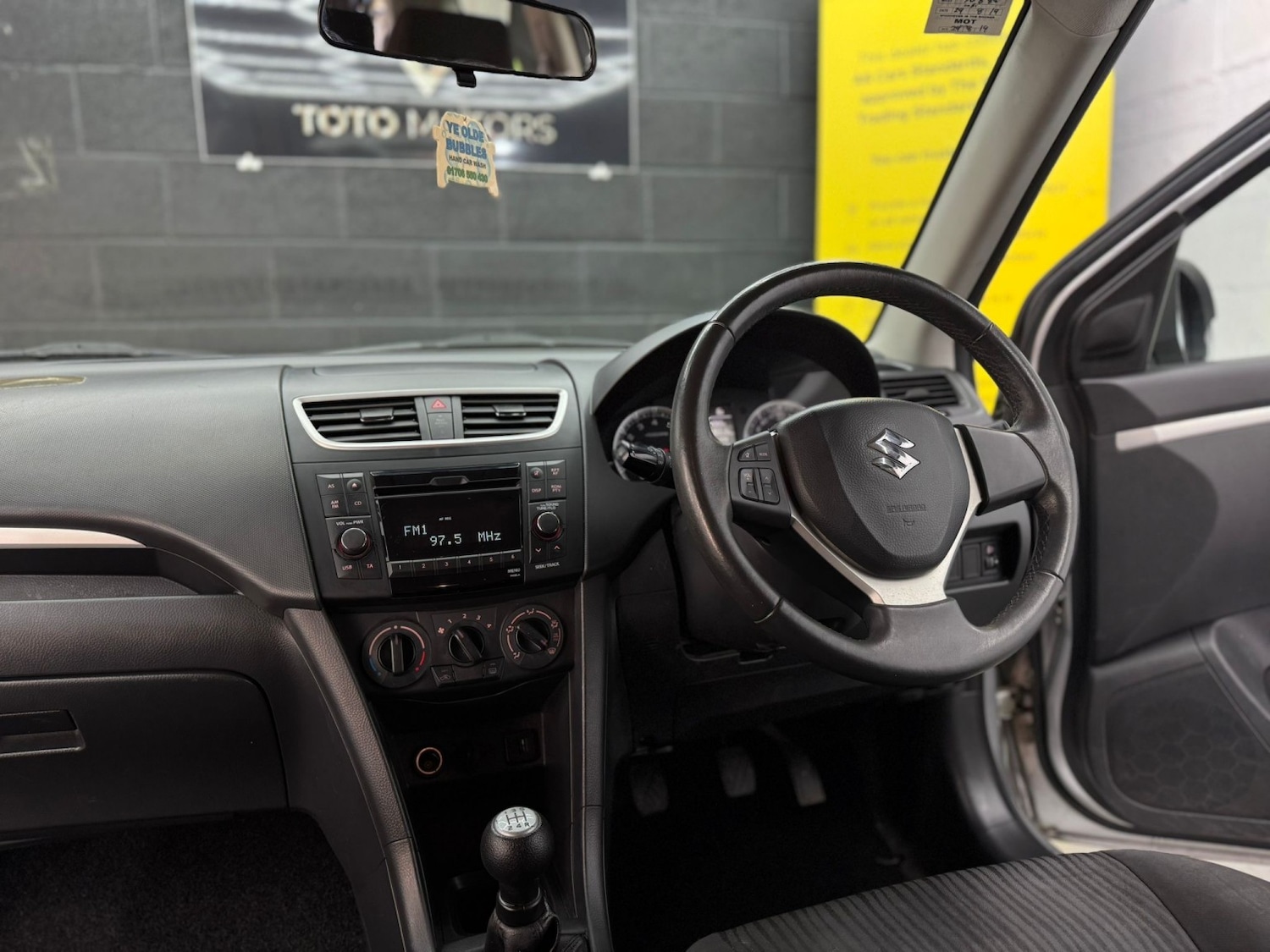 Used Suzuki Swift 2013 for sale - 77145163: Photo 19