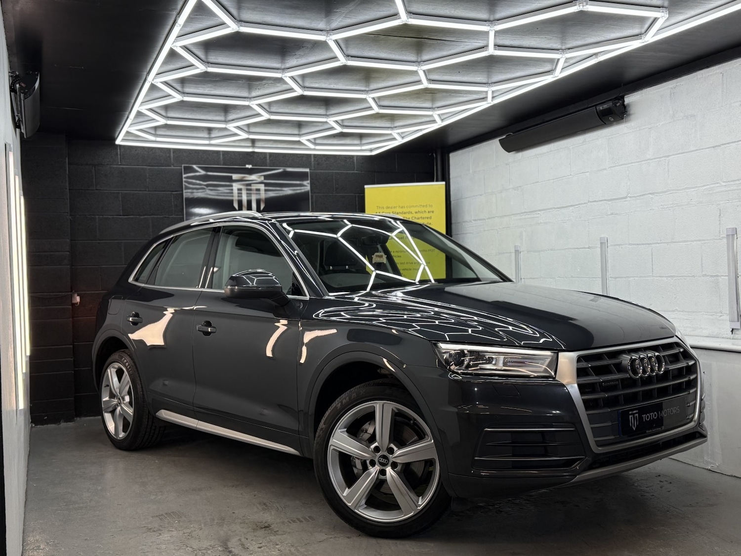 Used Audi Q5 2018 for sale - 76643333: Photo 11