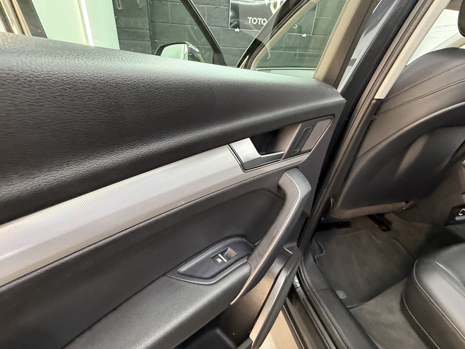 Used Audi Q5 2018 for sale - 76643333: Photo 53