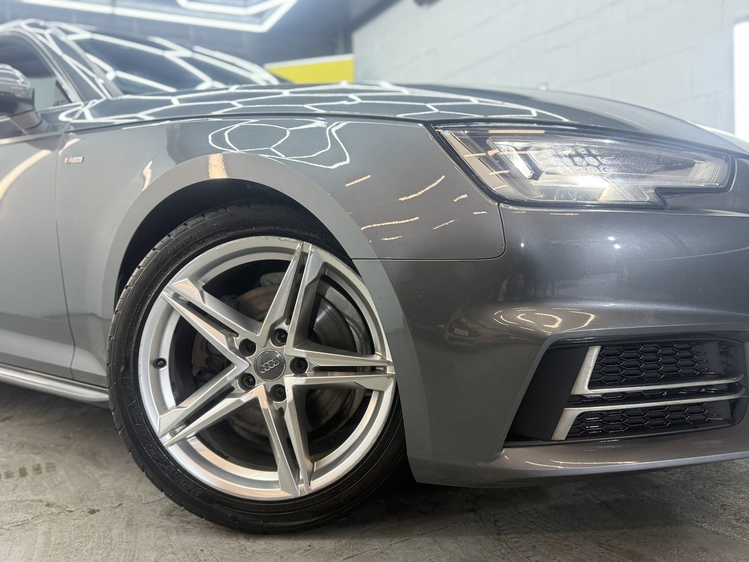 Used Audi A4 2016 for sale - 77558655: Photo 10
