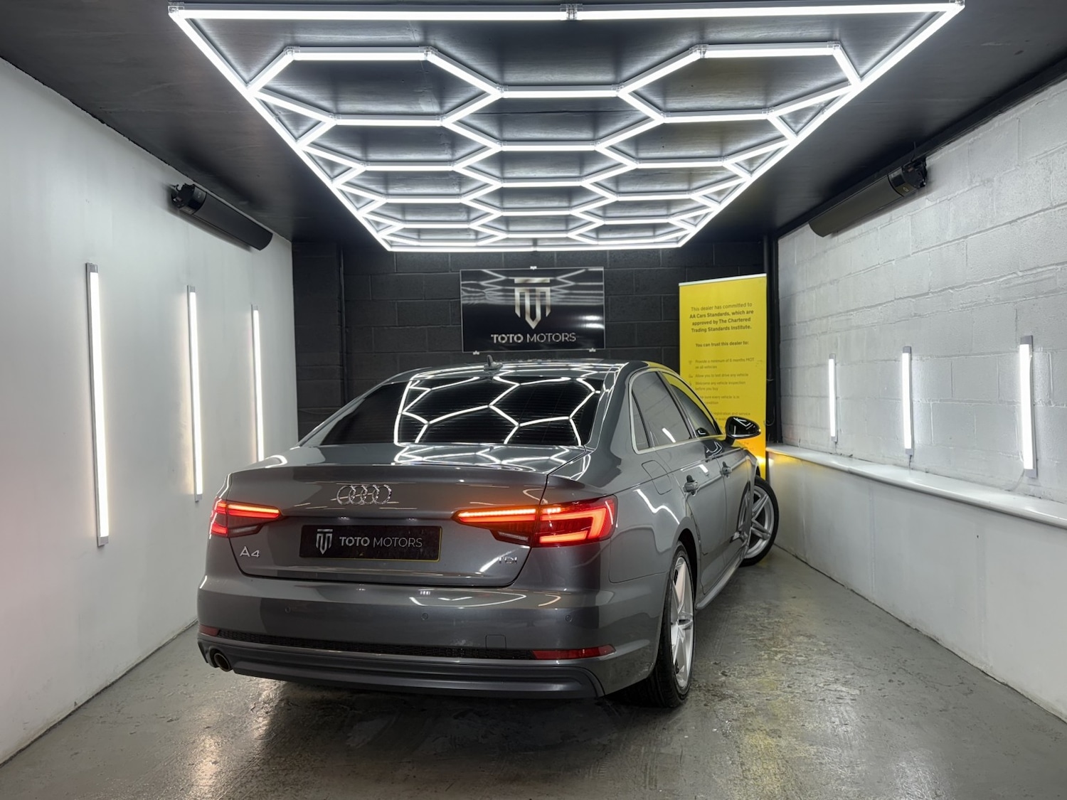 Used Audi A4 2016 for sale - 77558655: Photo 14