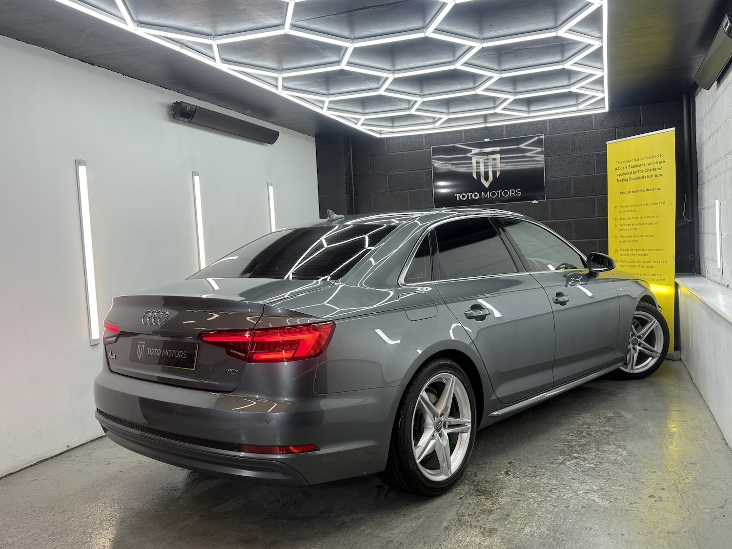 Used Audi A4 2016 for sale - 77558655: Photo 15