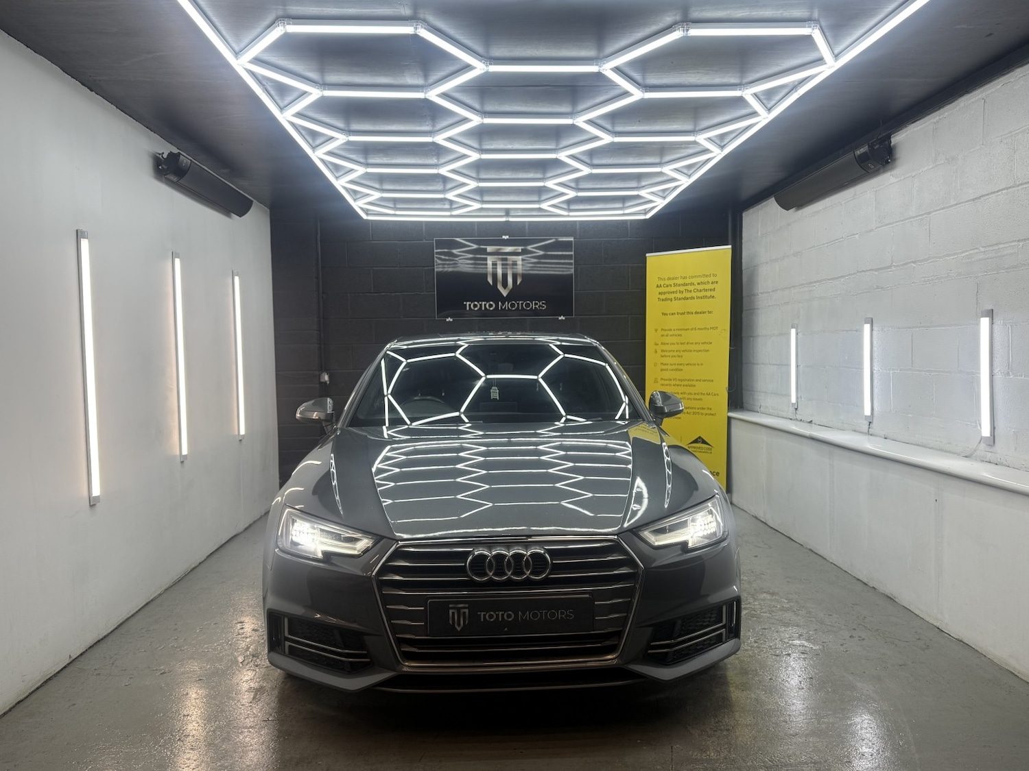 Used Audi A4 2016 for sale - 77558655: Photo 2