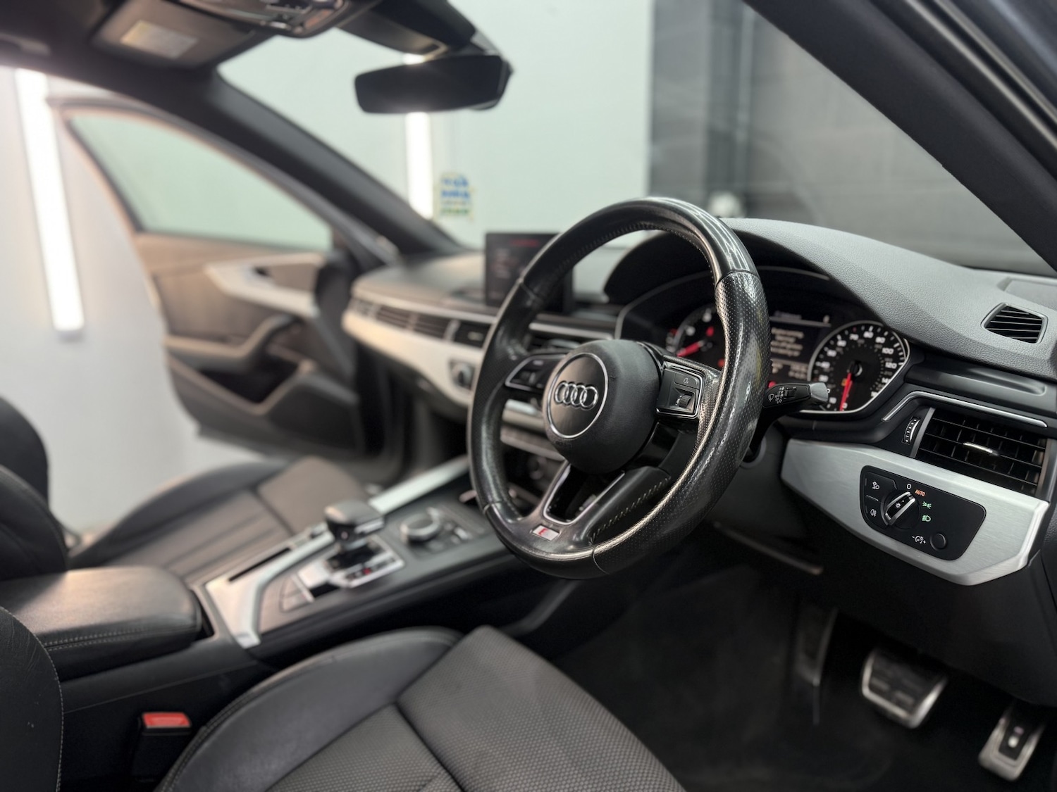 Used Audi A4 2016 for sale - 77558655: Photo 26