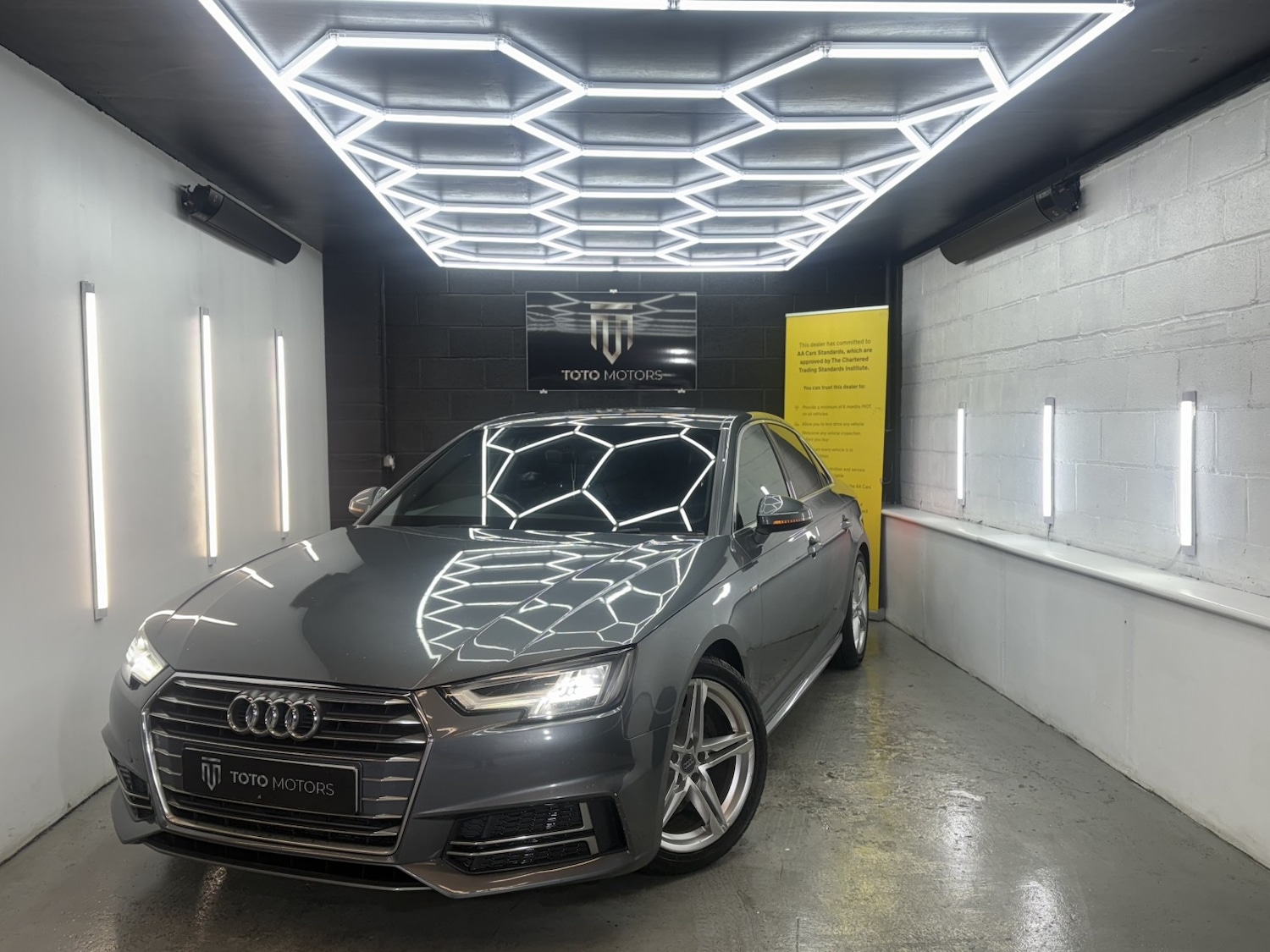 Used Audi A4 2016 for sale - 77558655: Photo 3