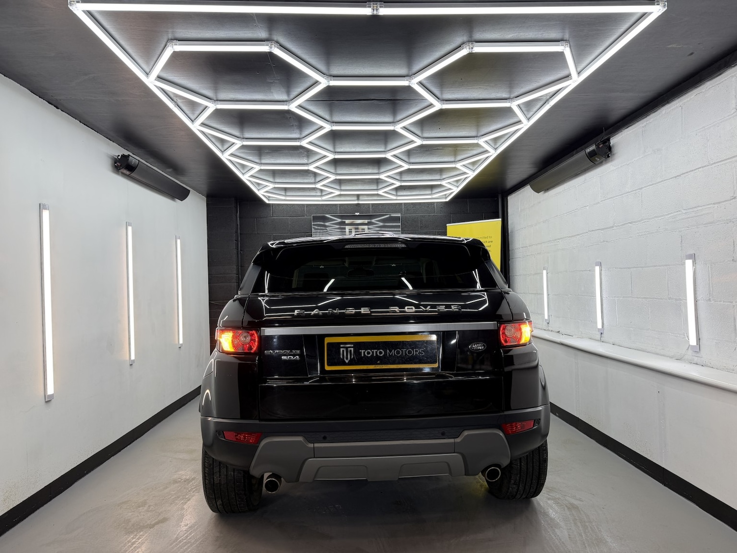 Used Land Rover Range Rover Evoque 2013 for sale - 77802639: Photo 11