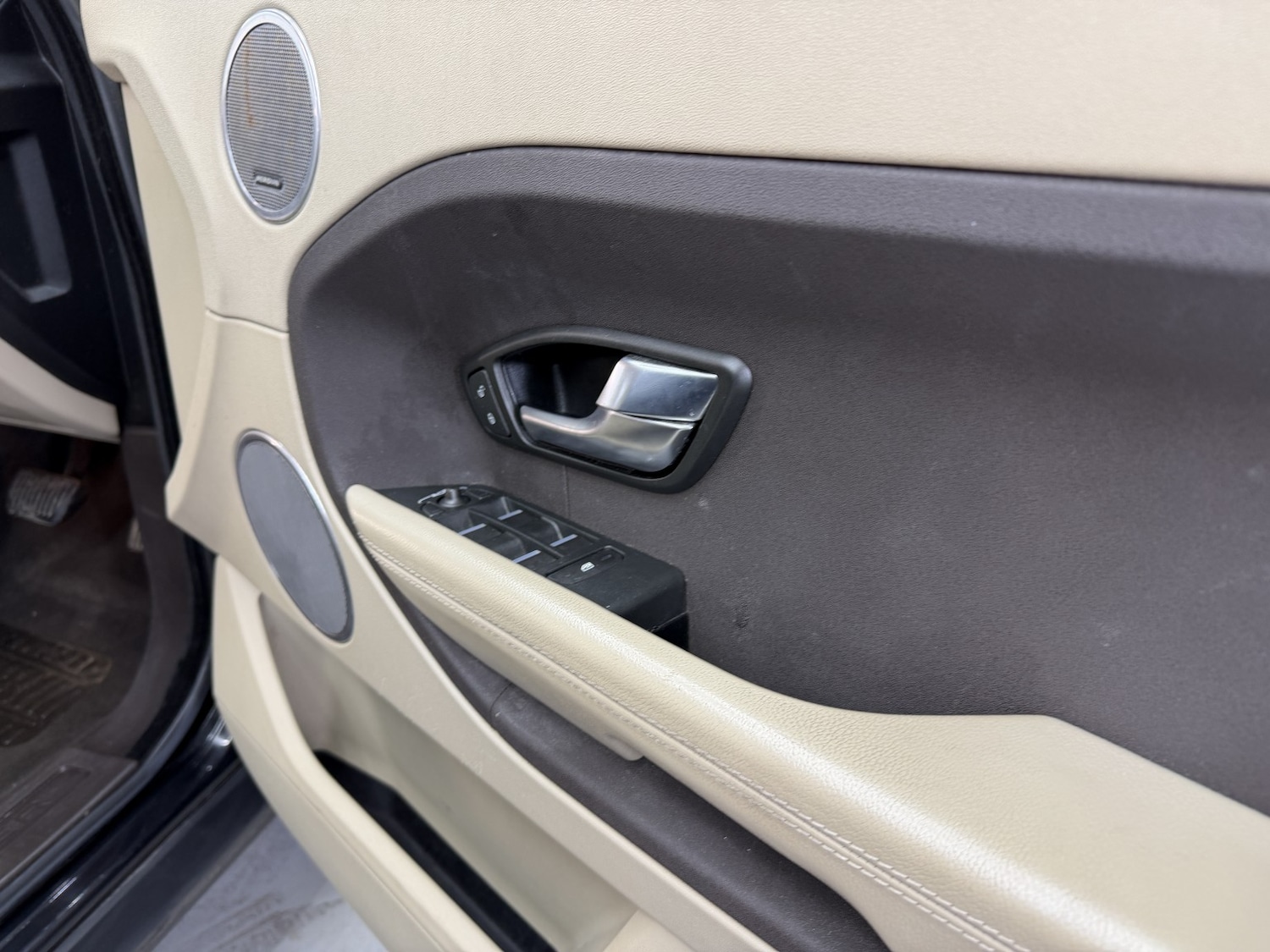 Used Land Rover Range Rover Evoque 2013 for sale - 77802639: Photo 12